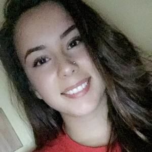 Meet your Posher, Ella